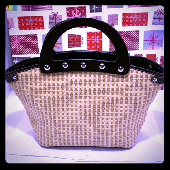 NWOT MAXX Straw  Satchel/ Handbag - Picture 3 of 8